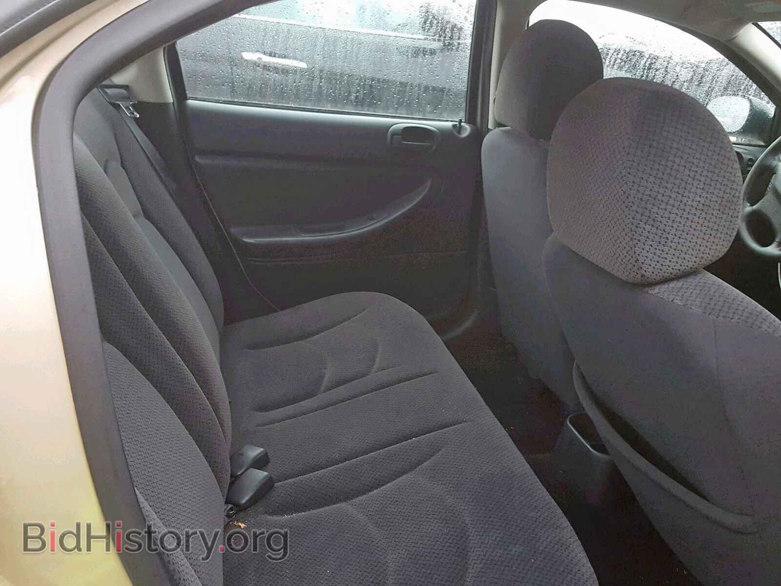 2004 CHRYSLER SEBRING - VIN: 1C3EL46X04N234872 - Photo 6