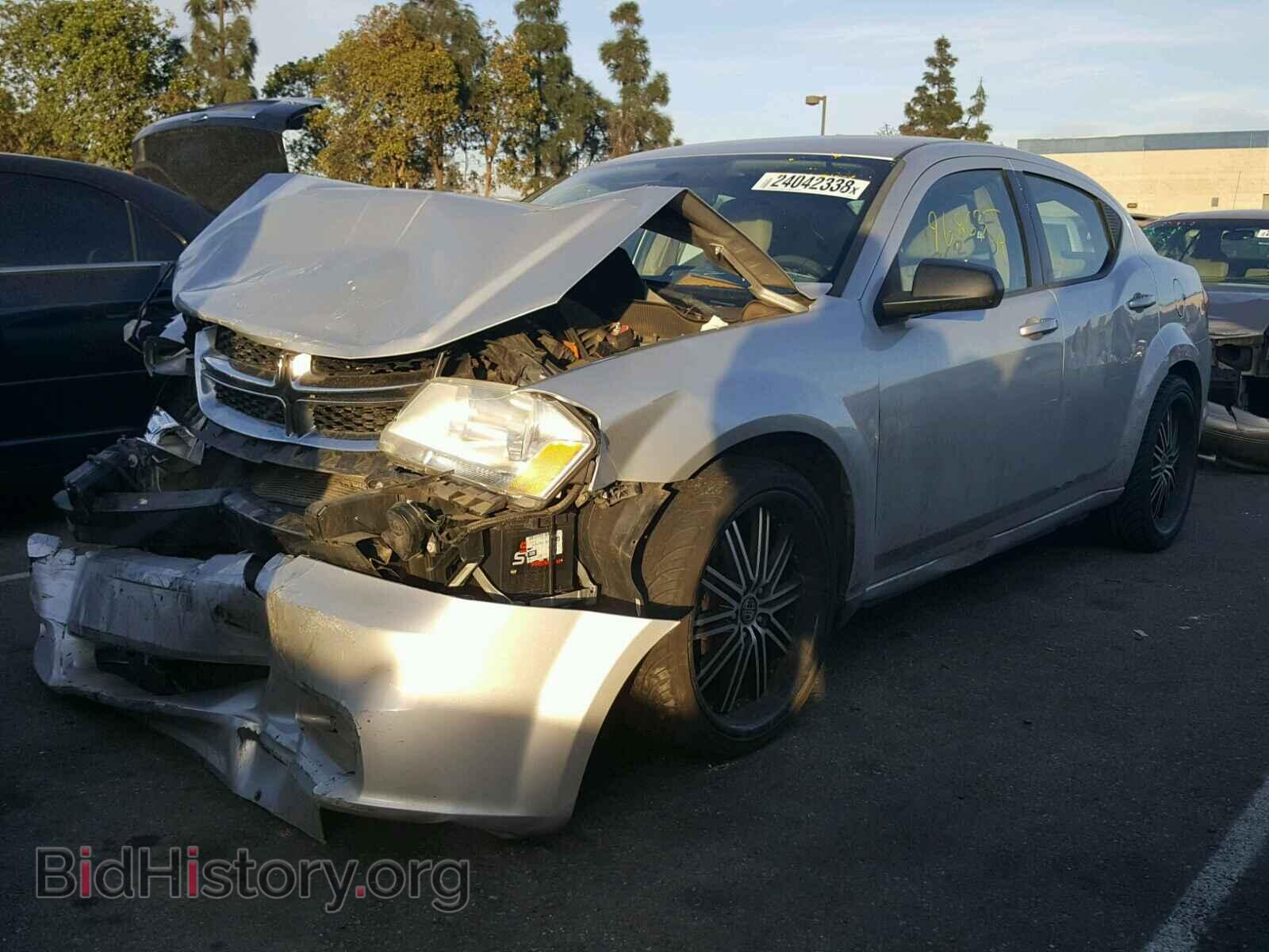 2011 DODGE AVENGER - VIN: 1B3BD4FB6BN551733 - Фото 2