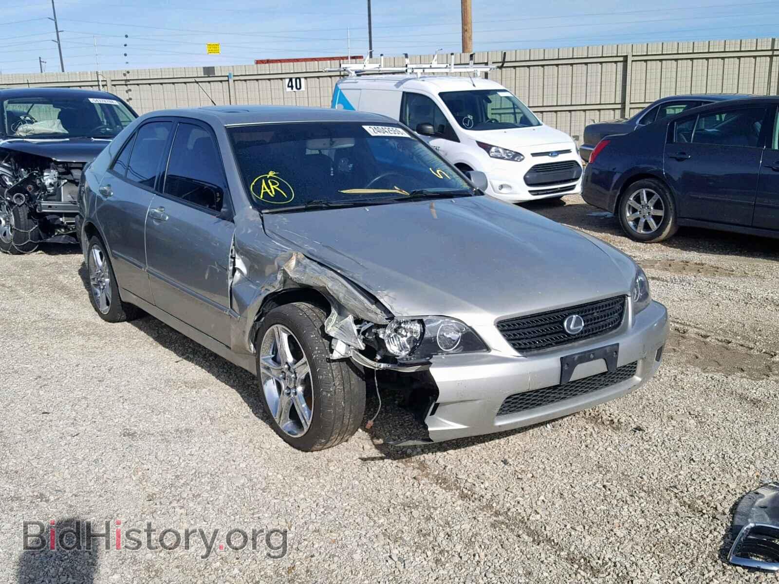 Фотография  - LEXUS IS 2002