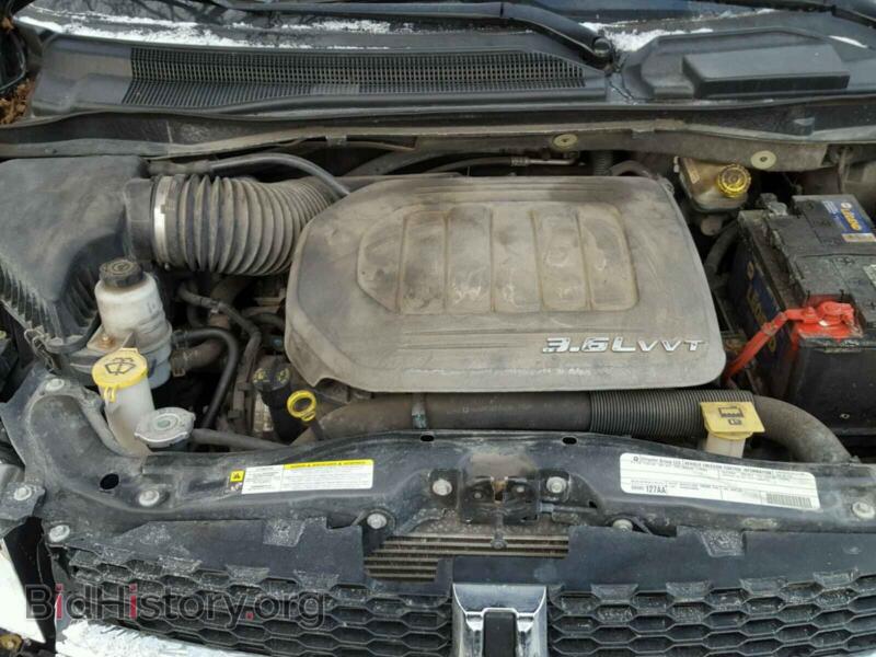 2011 Dodge CARAVAN (VIN 2D4RN5DG4BR661328) — фото 7 из 10