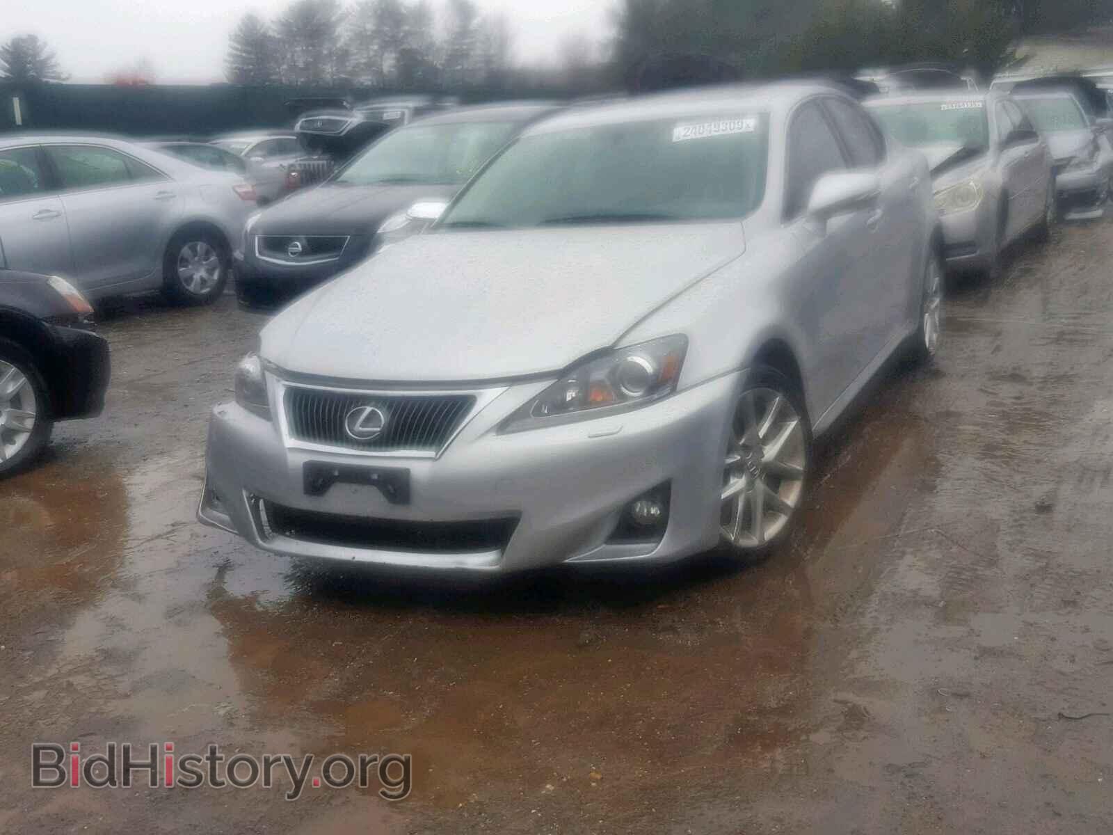2011 LEXUS IS - VIN: JTHCE5C28B5000258 - Фото 2