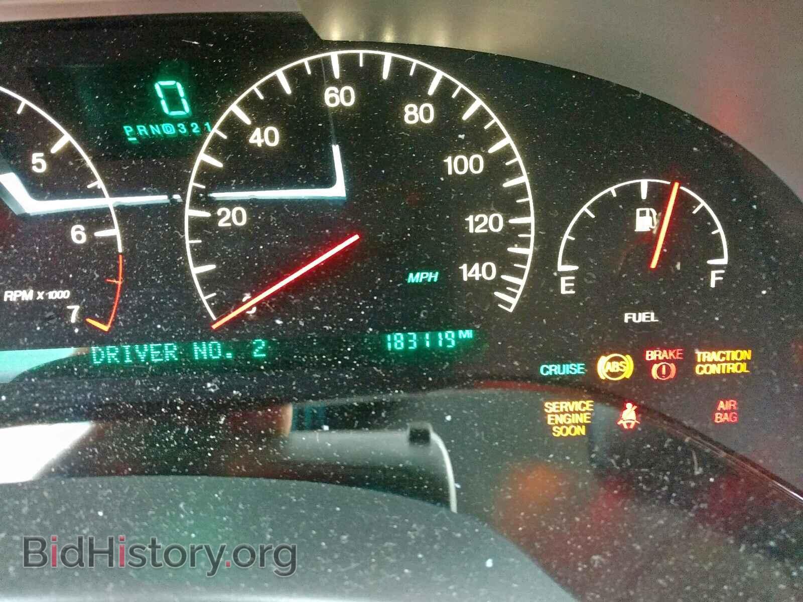 2000 CADILLAC DEVILLE - VIN: 1G6KF5792YU180632 - Фото 8
