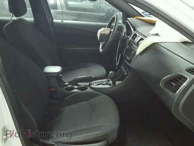 2013 CHRYSLER 200 - VIN: 1C3CCBAB2DN640224 - Photo 5