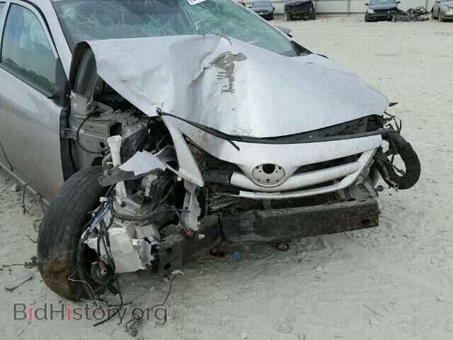 2011 TOYOTA COROLLA - VIN: 2T1BU4EE0BC576012 - Фото 9