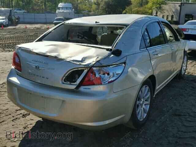 2010 CHRYSLER SEBRING - VIN: 1C3CC5FBXAN117202 - Photo 4