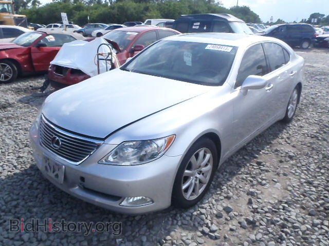 2007 LEXUS LS460 - VIN: JTHBL46F475037745 - Photo 2