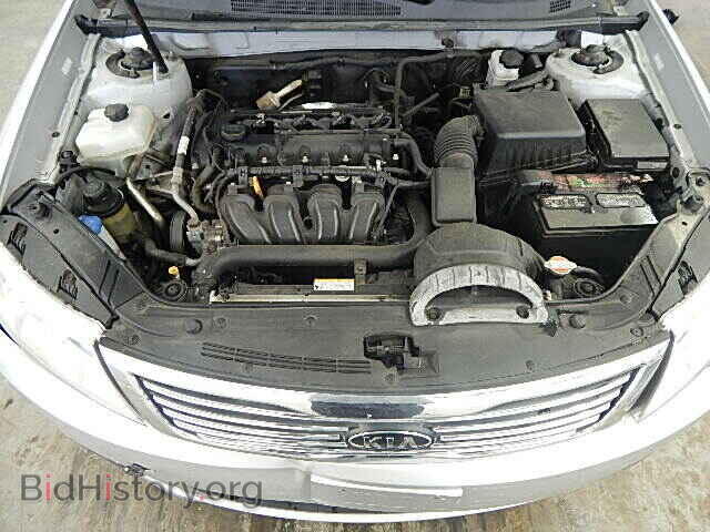 2009 KIA OPTIMA - VIN: KNAGE228595292000 - Фото 7