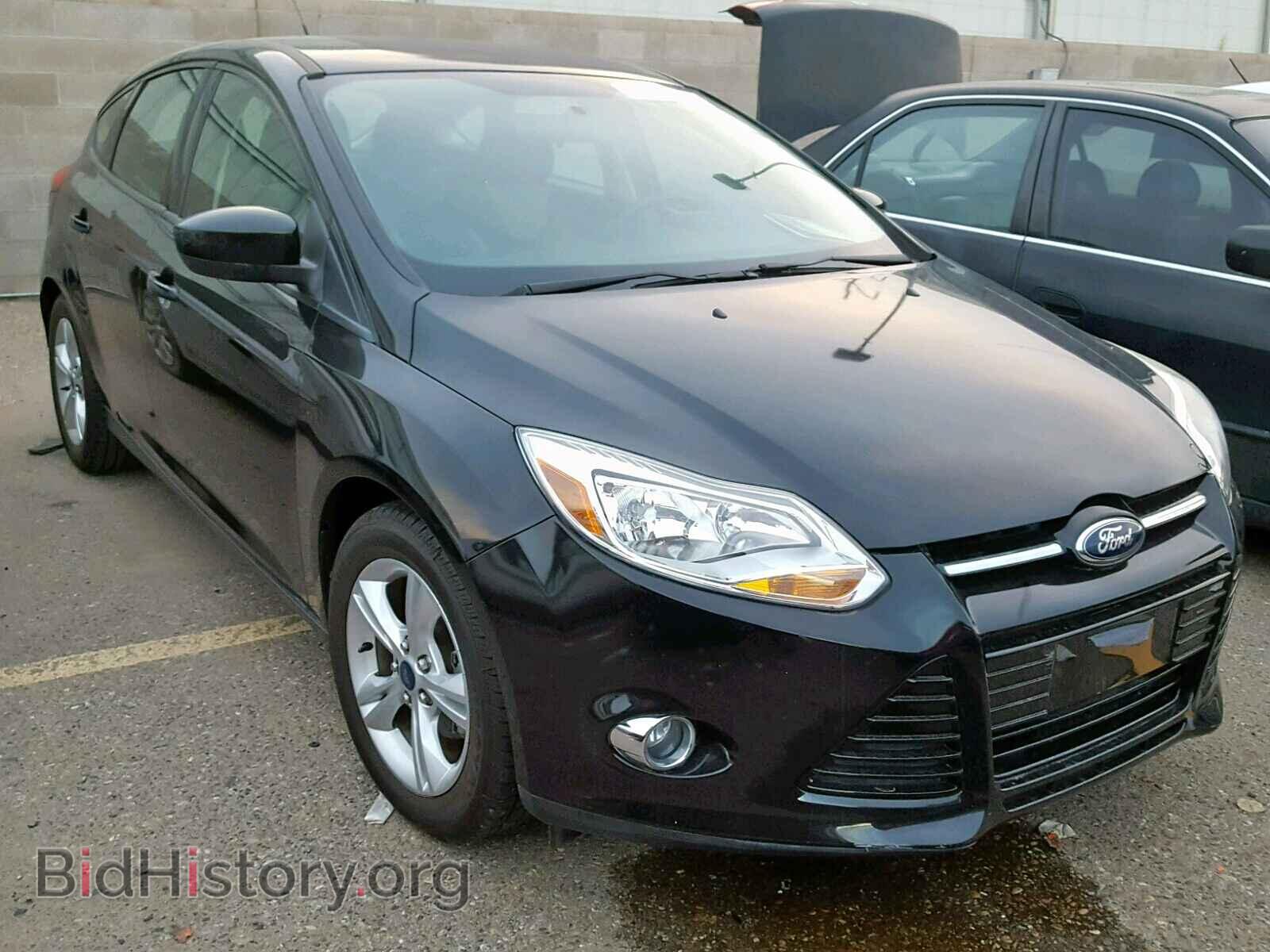 Photo 1FAHP3K20CL467930 - FORD FOCUS SE 2012