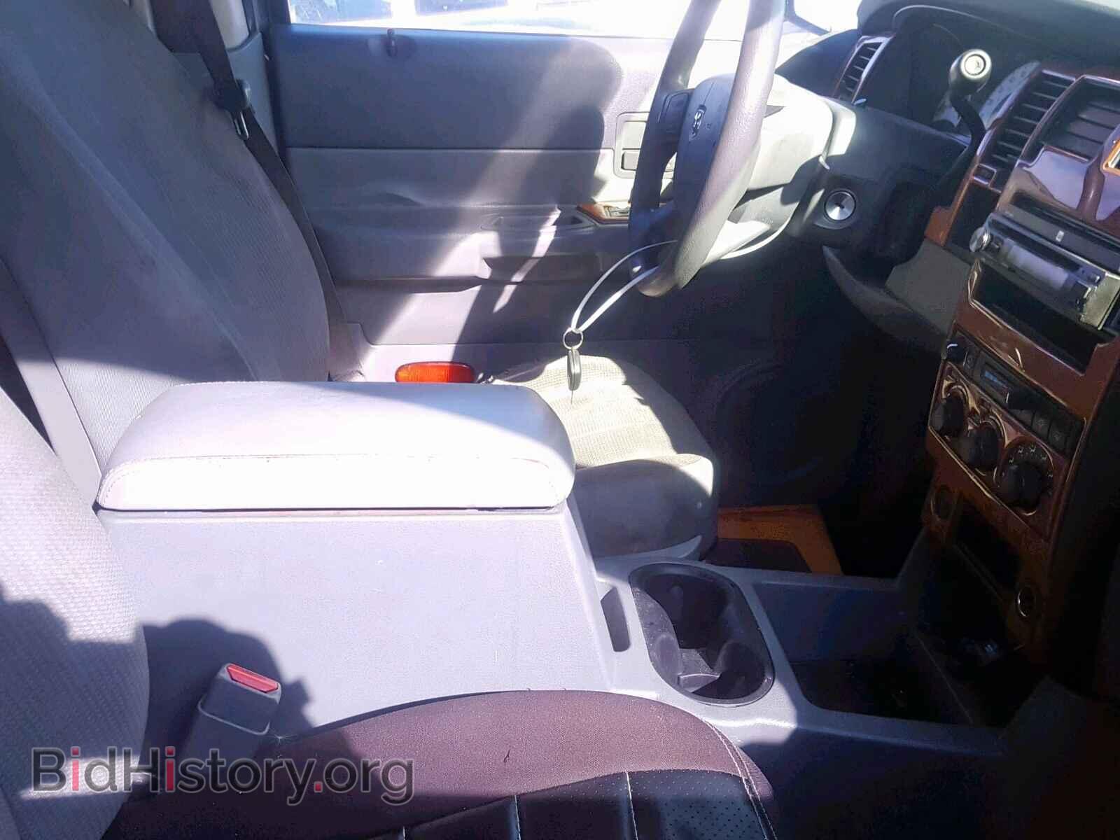 2006 DODGE DURANGO SX - VIN: 1D4HD38KX6F114840 - Photo 5