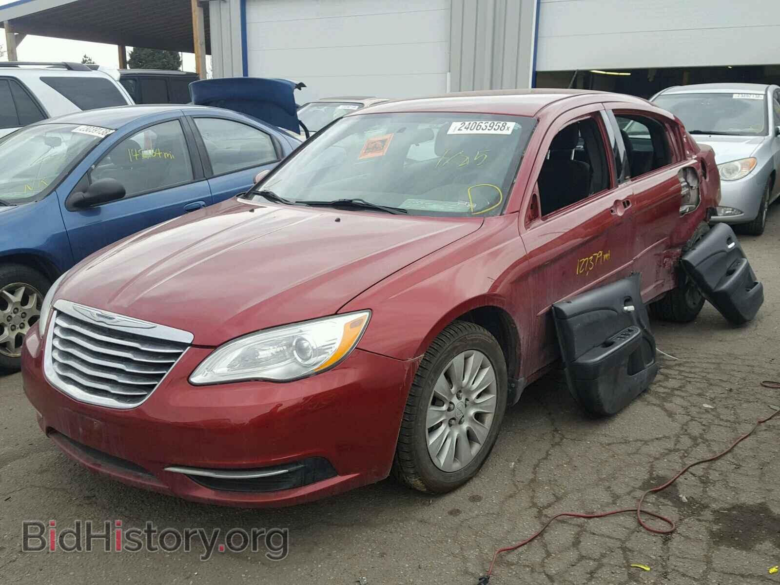 2012 CHRYSLER 200 - VIN: 1C3CCBAB3CN200060 - Фото 2