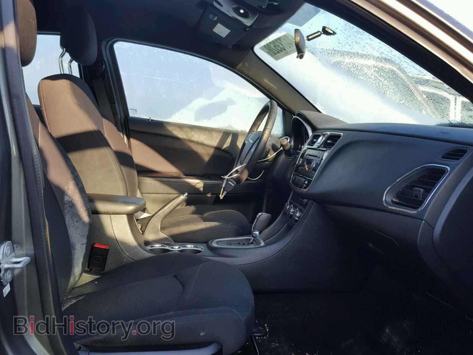 2013 CHRYSLER 200 - VIN: 1C3CCBBB1DN745254 - Фото 5