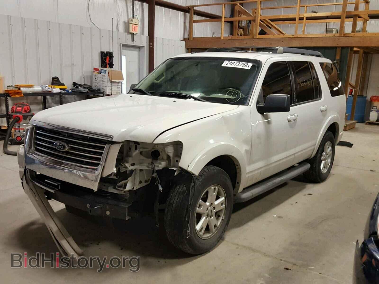 2010 FORD EXPLORER - VIN: 1FMEU7DE4AUA45568 - Photo 2
