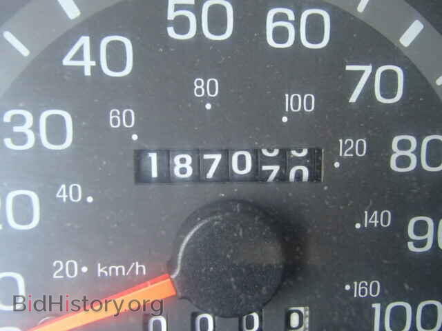2002 FORD ECONOLINE - VIN: 1FTNE24L42HA03303 - Photo 8