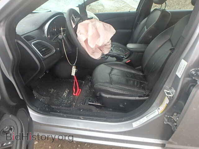 2013 CHRYSLER 200 - VIN: 1C3CCBCG5DN524637 - Photo 5