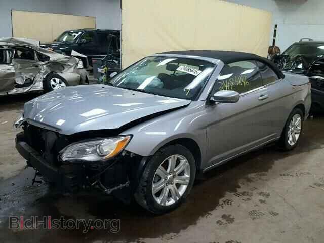 2013 CHRYSLER 200 - VIN: 1C3BCBEB7DN580785 - Фото 2