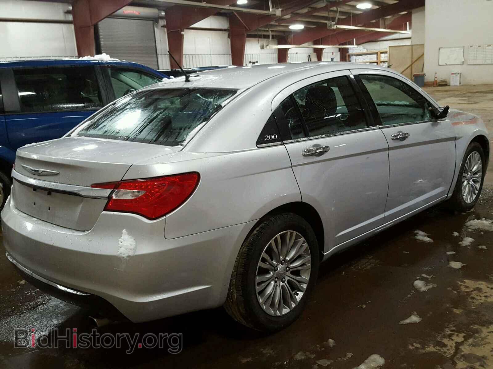 2012 CHRYSLER 200 - VIN: 1C3CCBCB5CN306233 - Фото 4