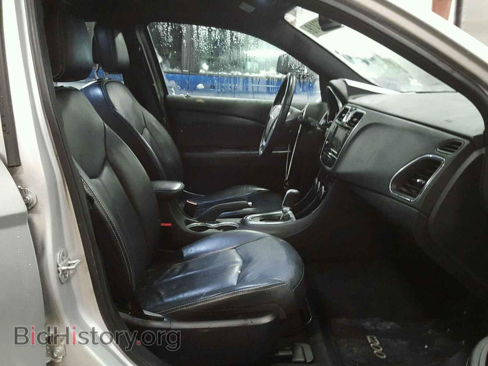 2012 CHRYSLER 200 - VIN: 1C3CCBCB5CN306233 - Фото 5