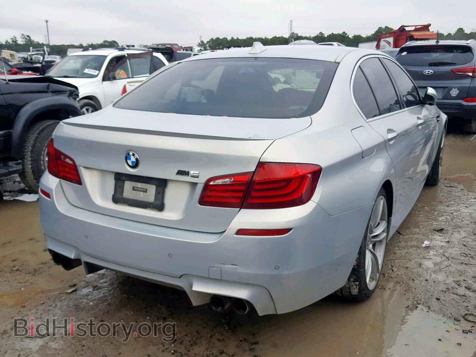 2013 BMW M5 - VIN: WBSFV9C5XDD097030 - Фото 4