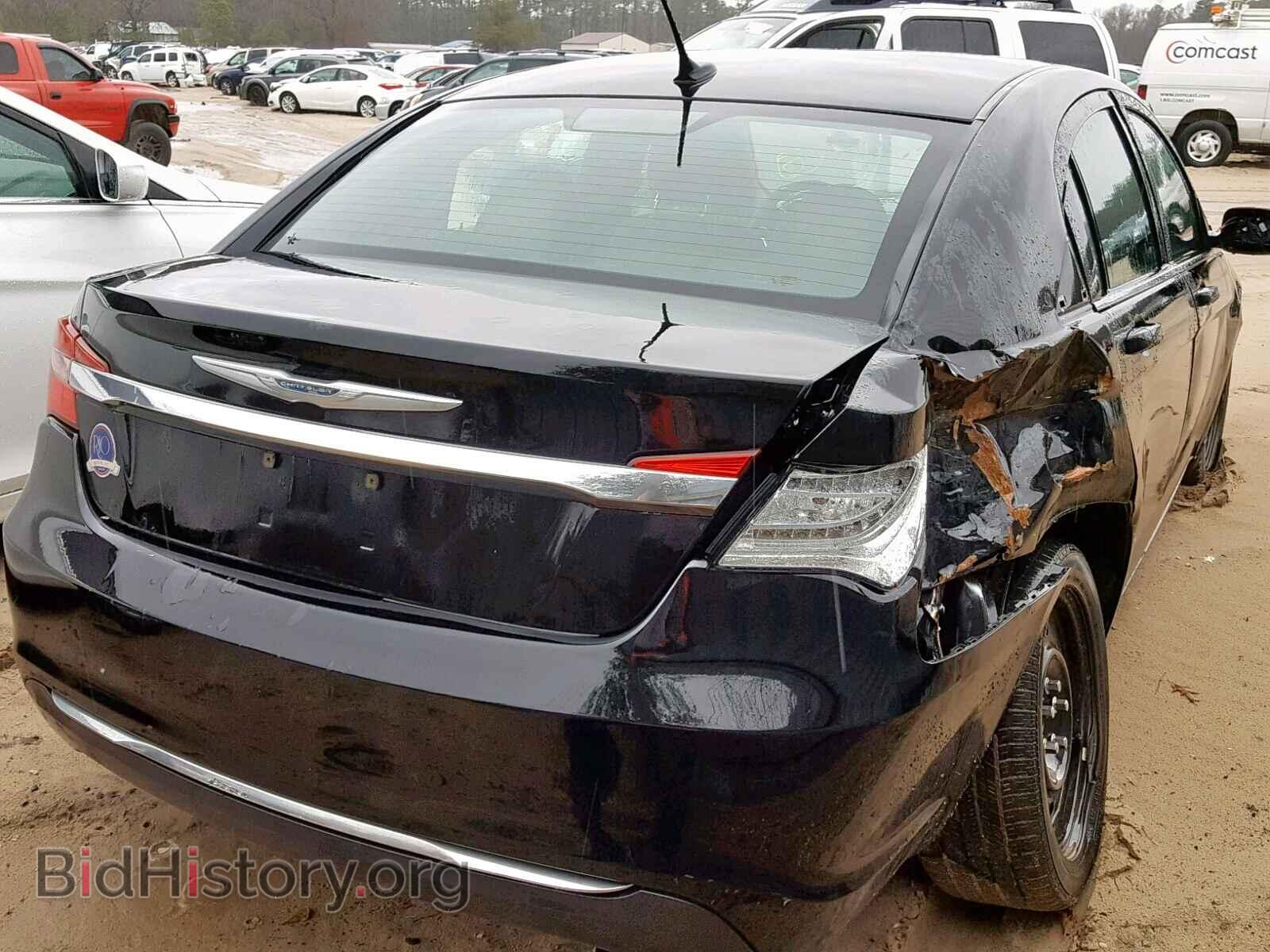 2012 CHRYSLER 200 - VIN: 1C3CCBAB0CN135247 - Фото 4