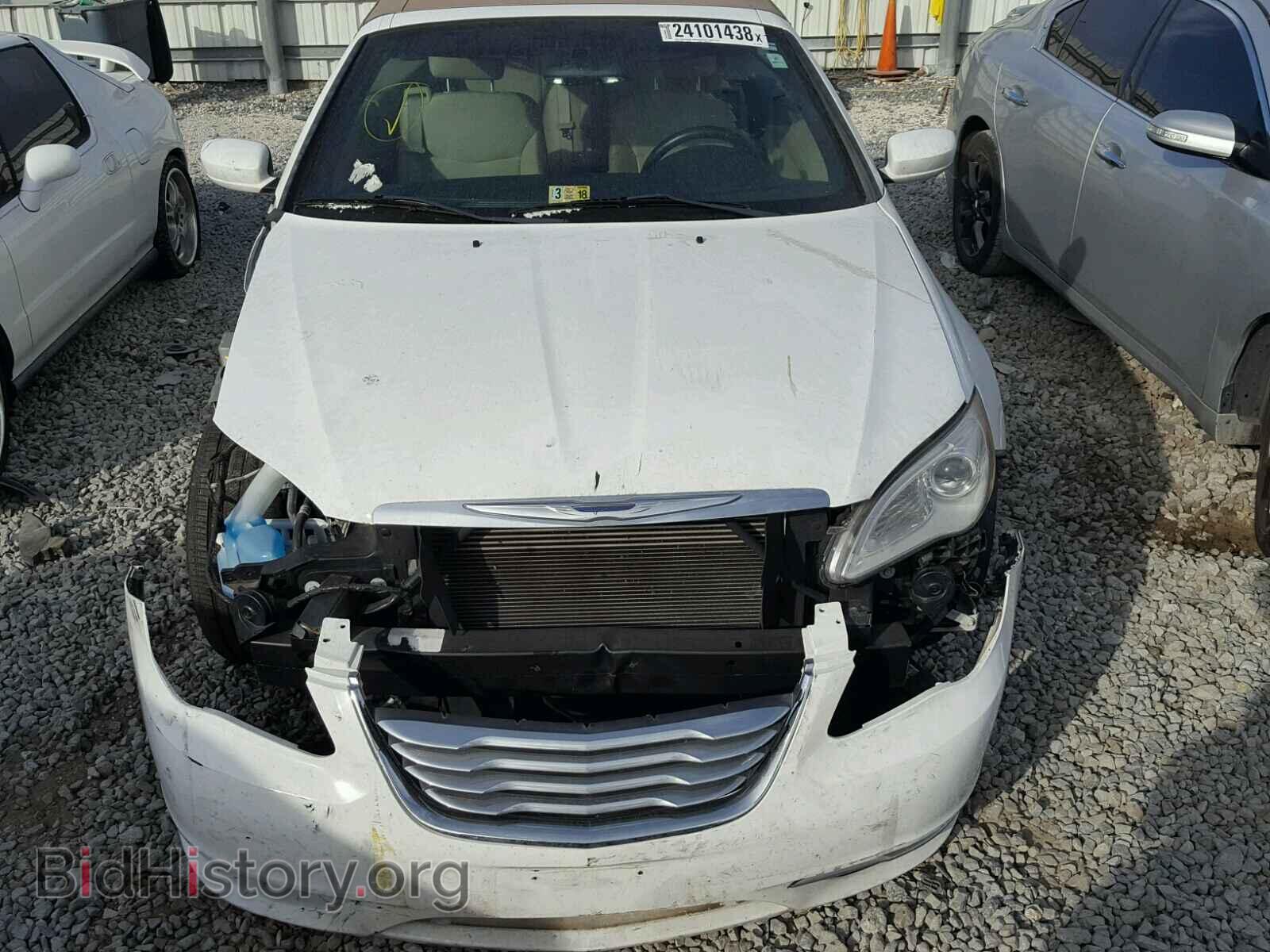 2011 CHRYSLER 200 - VIN: 1C3BC2EB8BN604220 - Фото 9