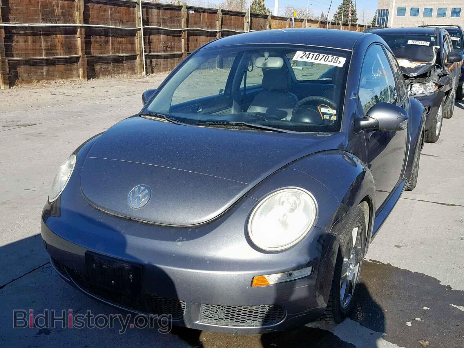 2006 VOLKSWAGEN BEETLE - VIN: 3VWPW31C56M422792 - Фото 2