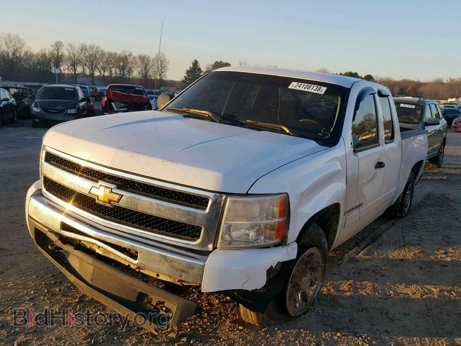 2007 CHEVROLET SILVERADO - VIN: 2GCEC19C071661686 - Фото 2