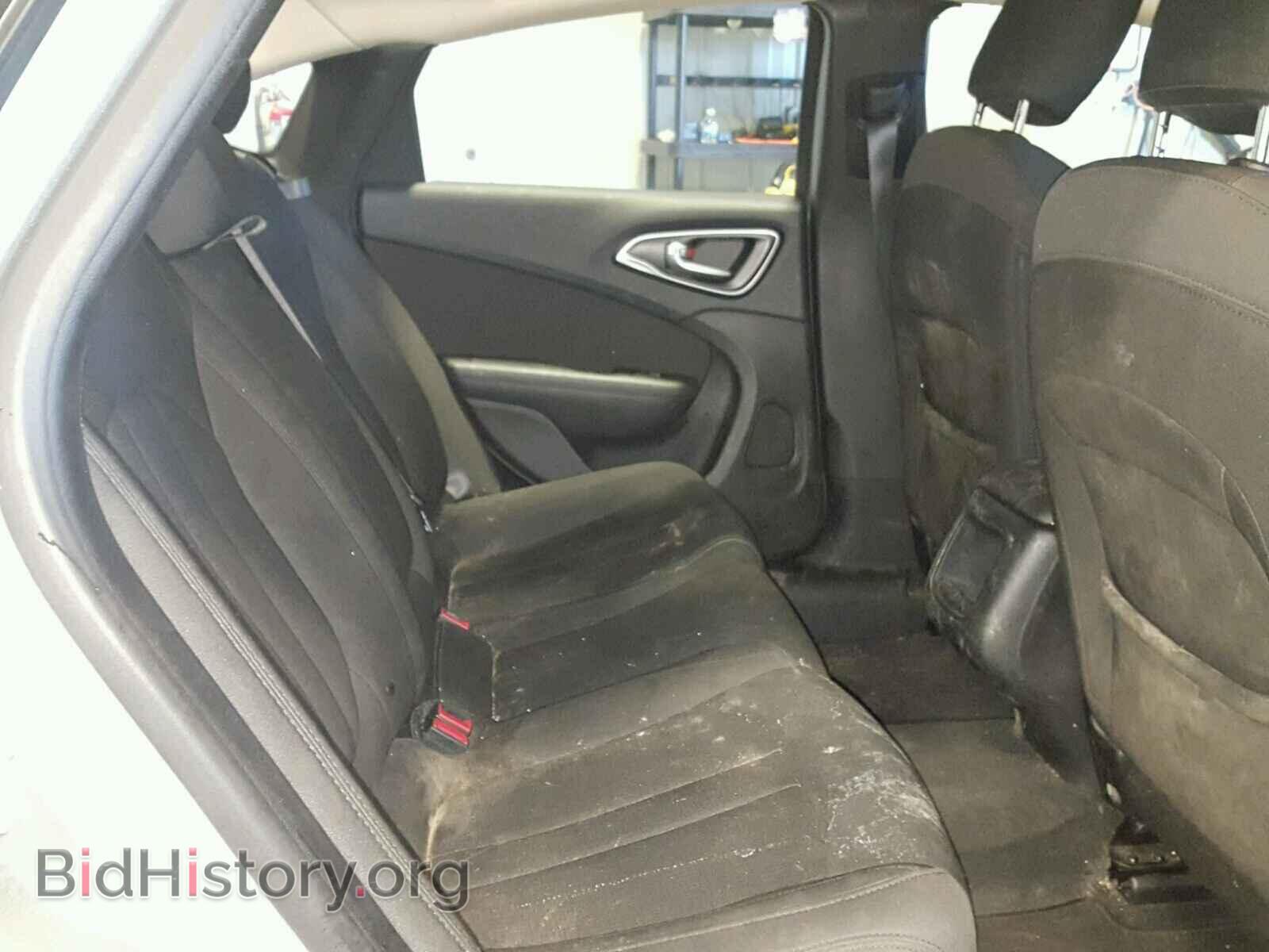 2016 CHRYSLER 200 - VIN: 1C3CCCAB2GN116145 - Photo 6