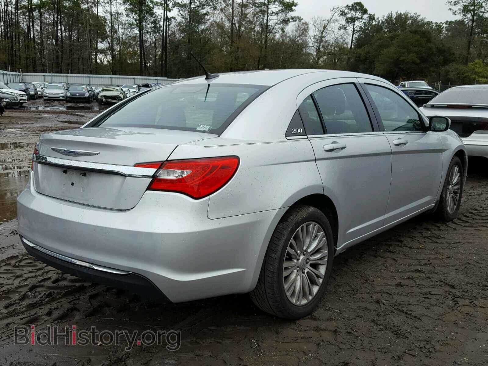 2012 CHRYSLER 200 - VIN: 1C3CCBAB4CN256895 - Фото 4