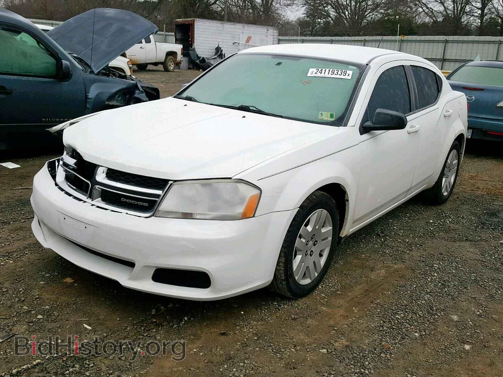 2011 DODGE AVENGER - VIN: 1B3BD4FB5BN608178 - Фото 2