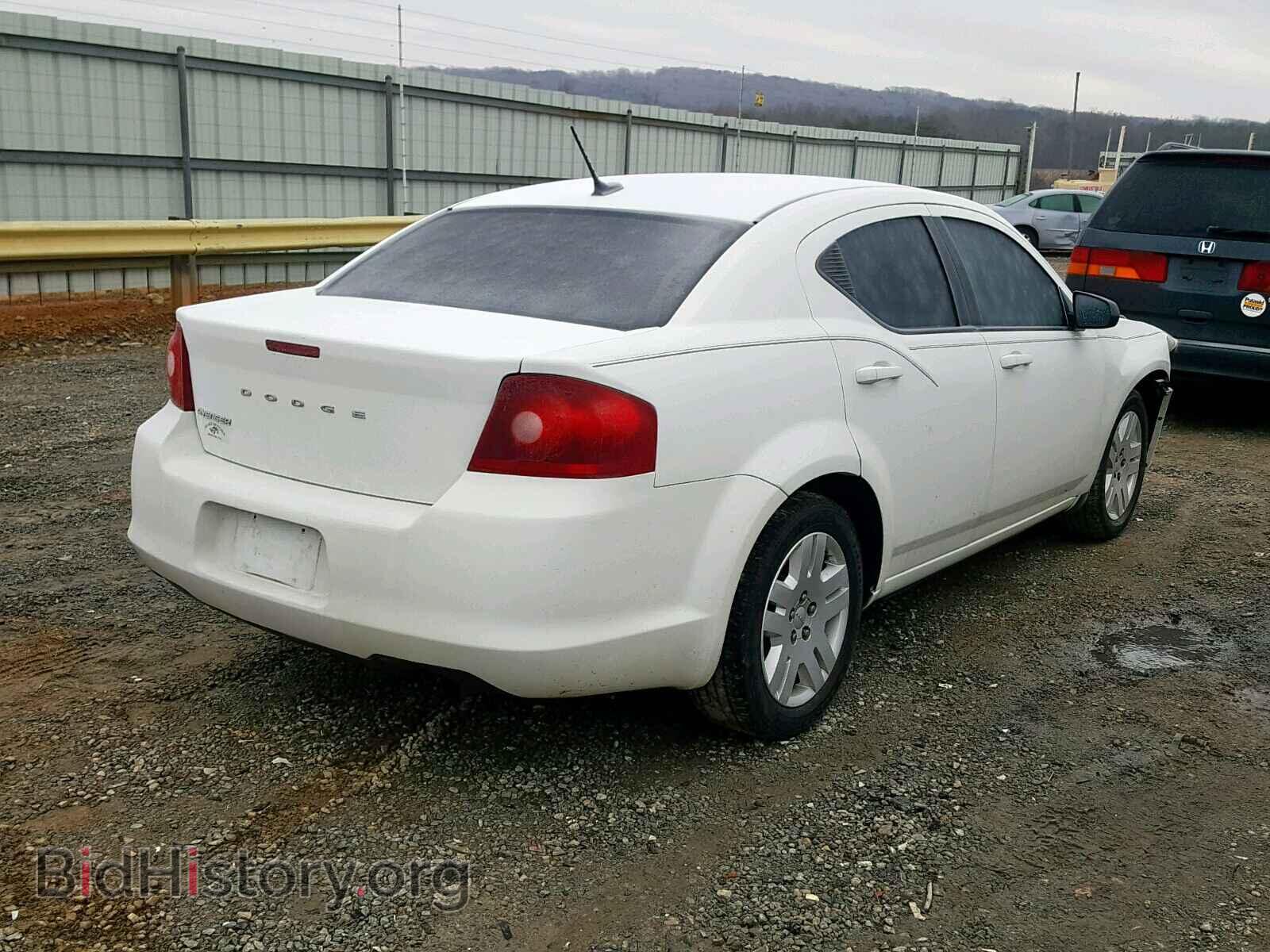 2011 DODGE AVENGER - VIN: 1B3BD4FB5BN608178 - Фото 4