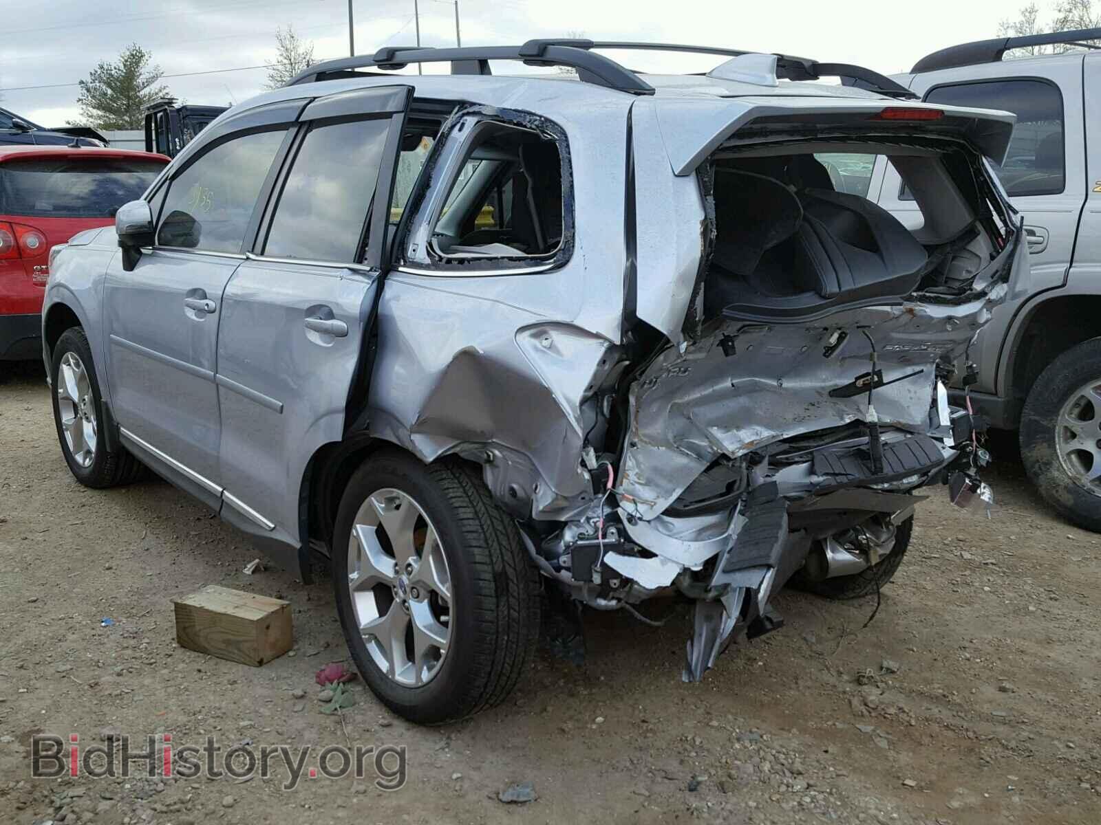 2017 SUBARU FORESTER - VIN: JF2SJAWC5HH803768 - Фото 3