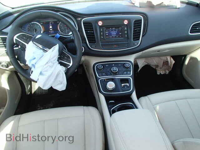 2015 CHRYSLER 200 - VIN: 1C3CCCCBXFN603816 - Фото 9