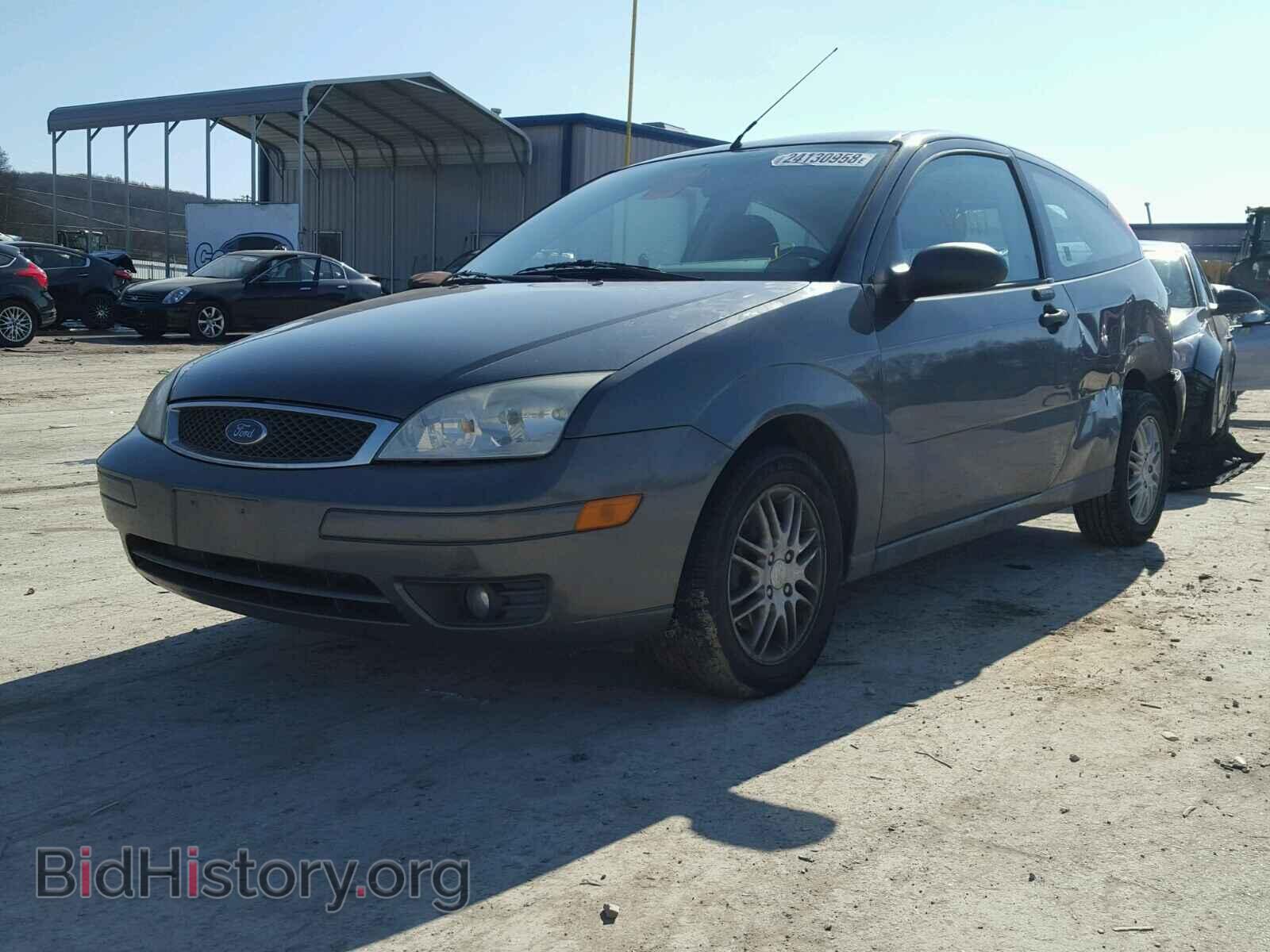 2005 FORD FOCUS - VIN: 3FAFP31N65R131920 - Фото 2
