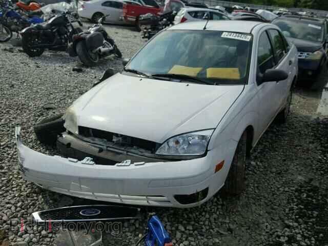2007 FORD FOCUS - VIN: 1FAFP34N67W111405 - Photo 2