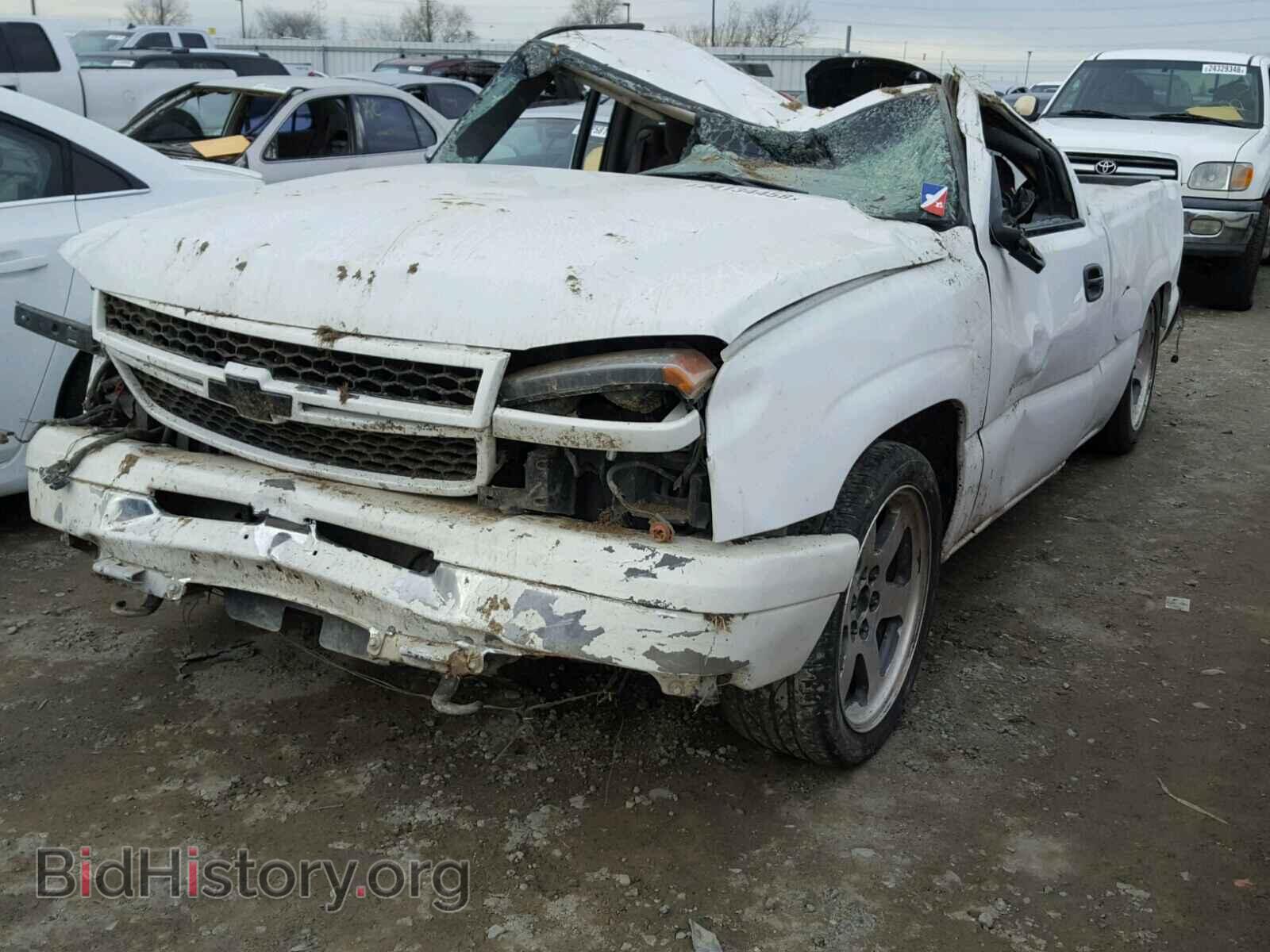 2006 CHEVROLET SILVERADO - VIN: 1GCEC14V56Z211675 - Photo 2