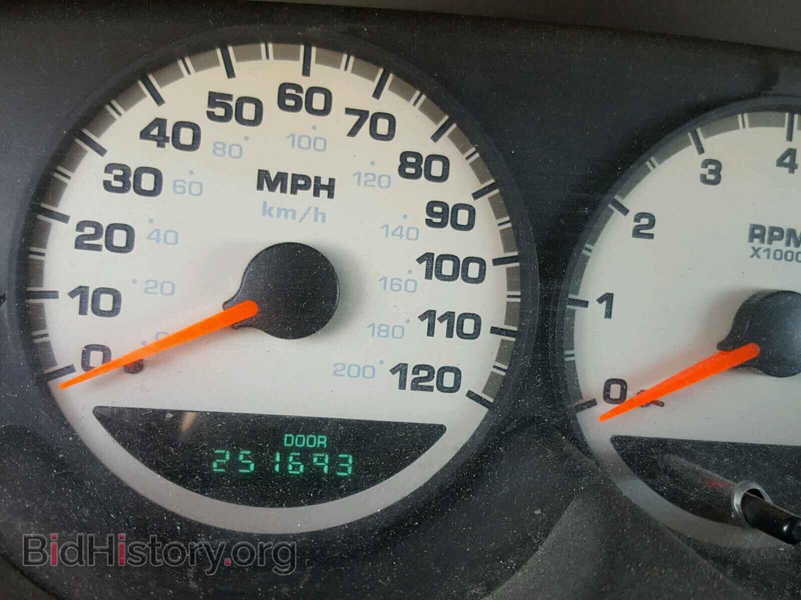 2000 DODGE NEON - VIN: 1B3ES46C3YD873689 - Photo 8