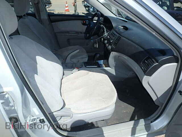 2008 KIA OPTIMA - VIN: KNAGE123885249056 - Фото 5