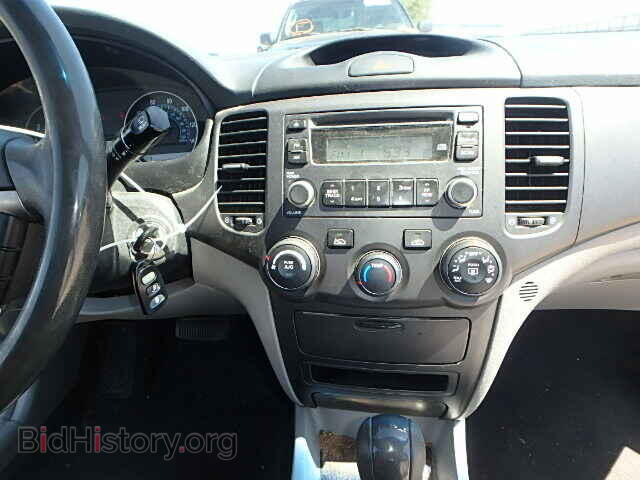 2008 KIA OPTIMA - VIN: KNAGE123885249056 - Фото 9