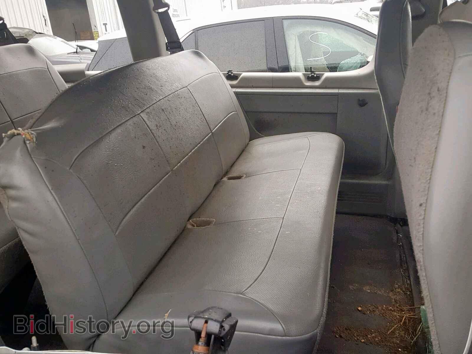 2006 FORD ECONOLINE - VIN: 1FBSS31L06DA44955 - Фото 6