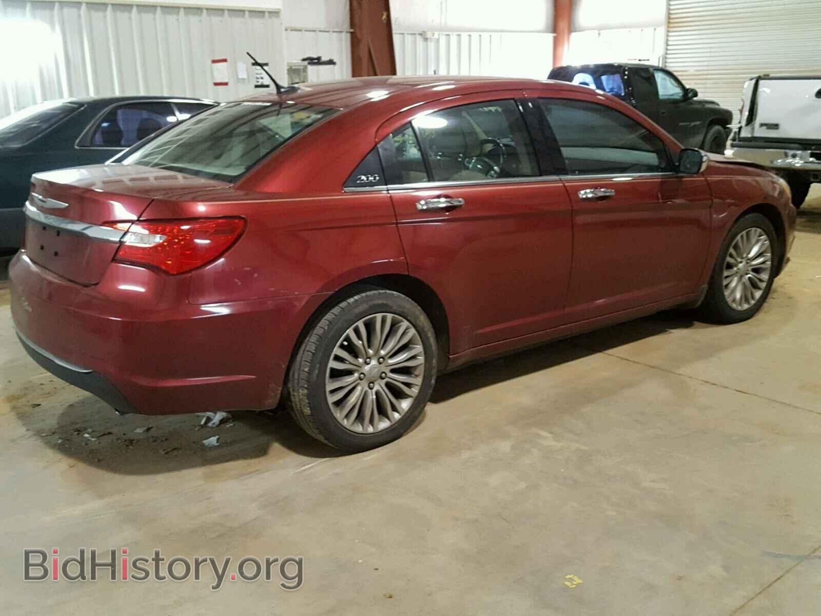 2013 CHRYSLER 200 - VIN: 1C3CCBCG3DN554445 - Фото 4