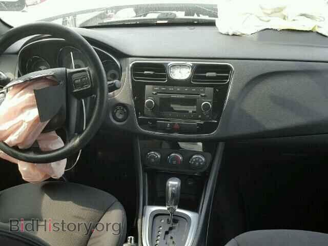 2012 CHRYSLER 200 - VIN: 1C3CCBAB1CN208626 - Фото 9