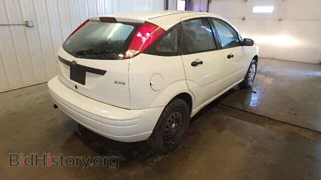 2005 FORD FOCUS - VIN: 3FAFP37N35R117612 - Фото 4