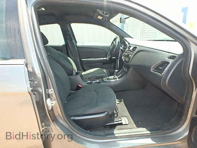 2012 CHRYSLER 200 - VIN: 1C3CCBBB1CN137538 - Фото 5