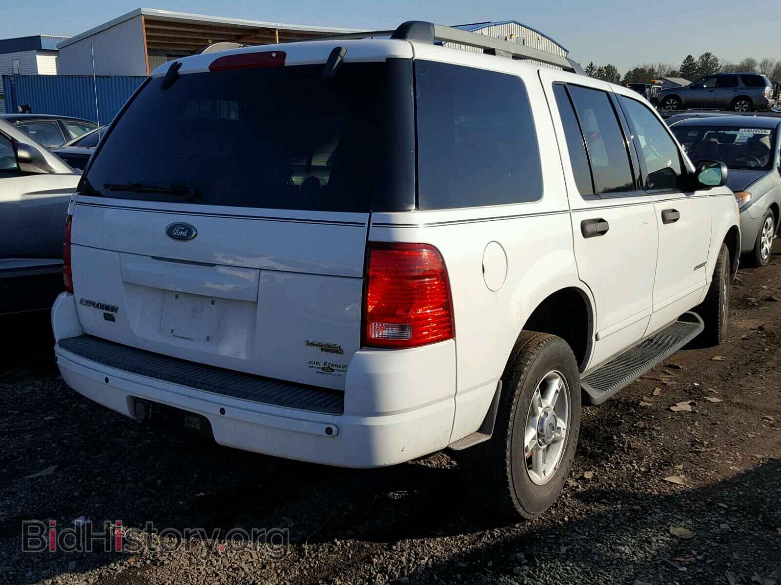 2005 FORD EXPLORER - VIN: 1FMZU73E25UA21066 - Фото 4