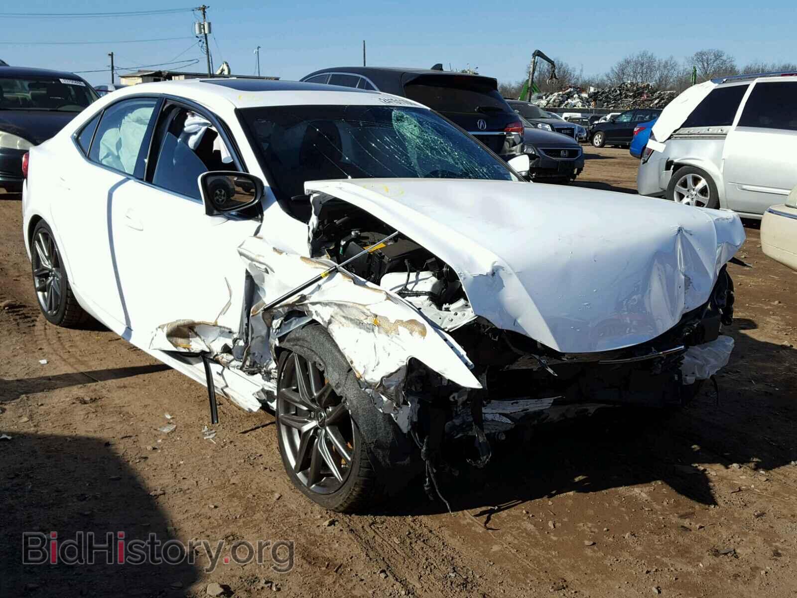 Photo JTHCM1D25G5007573 - LEXUS IS300 2016