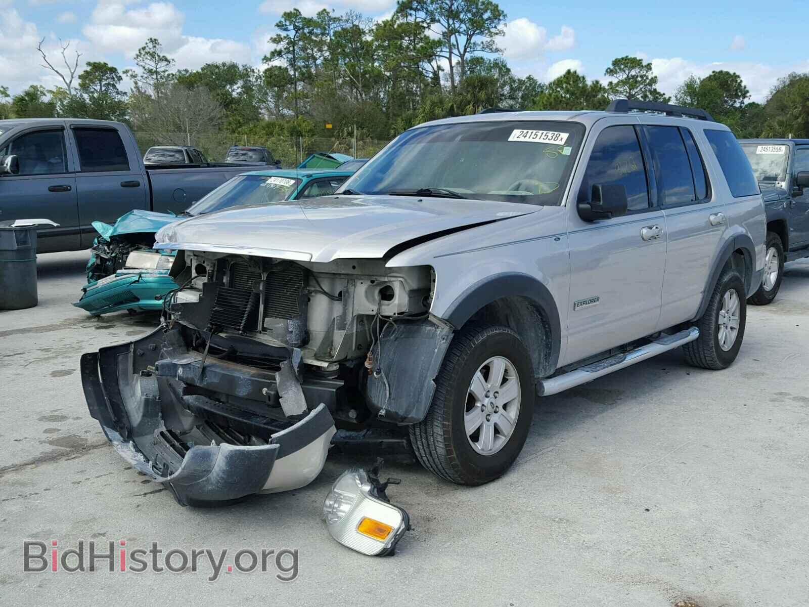 2007 FORD EXPLORER - VIN: 1FMEU63E07UB62164 - Photo 2