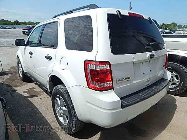 2011 FORD ESCAPE - VIN: 1FMCU0DG6BKC05642 - Фото 3
