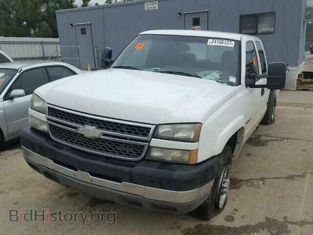 2005 CHEVROLET SILVERADO - VIN: 1GCHC29U75E188067 - Фото 2