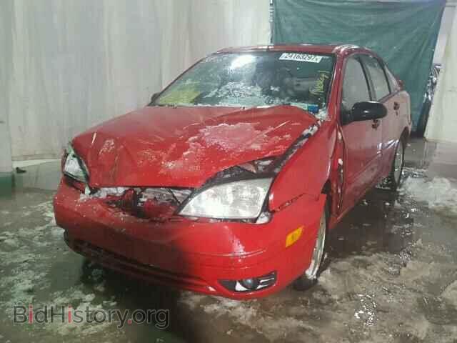 2005 FORD FOCUS - VIN: 1FAFP34N75W177555 - Фото 2