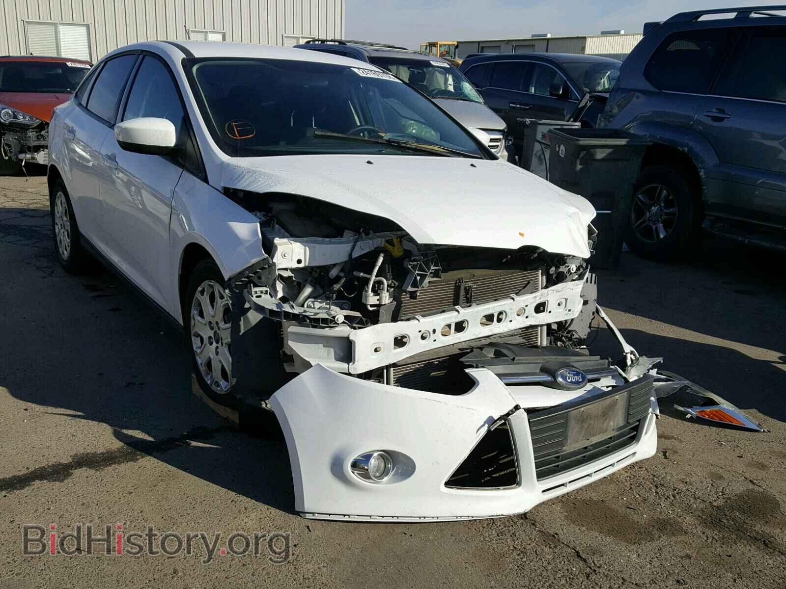 Photo 1FAHP3F24CL196753 - FORD FOCUS 2012